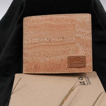 Men's Cork Wallet with RFID protection, for multiple cards, viewing windows, stylish Design, Perfect Gift, Durable Cork Wallet, Stylish Gift Ideia, Gift for Him